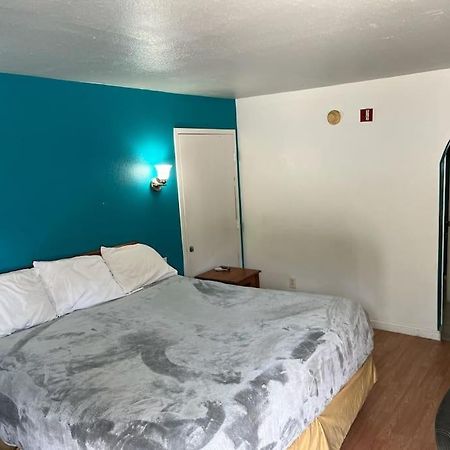Hotel 2 Double Bed Studio 109 & Hot Tub Livingston Esterno foto