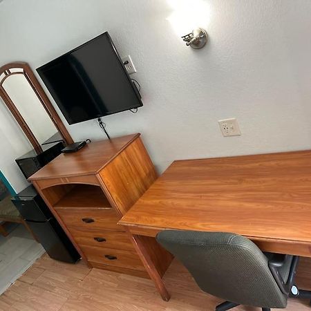 Hotel 2 Double Bed Studio 109 & Hot Tub Livingston Esterno foto