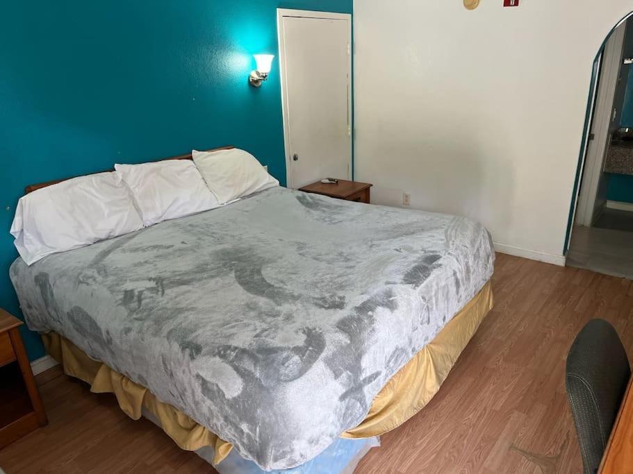 Hotel 2 Double Bed Studio 109 & Hot Tub Livingston Esterno foto